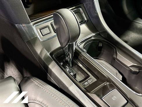 New 2026 Subaru Ascent Limited Bronze image 18