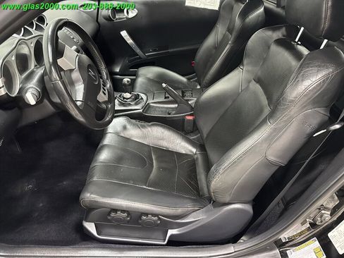 Used 2004 Nissan 350Z Touring image 3