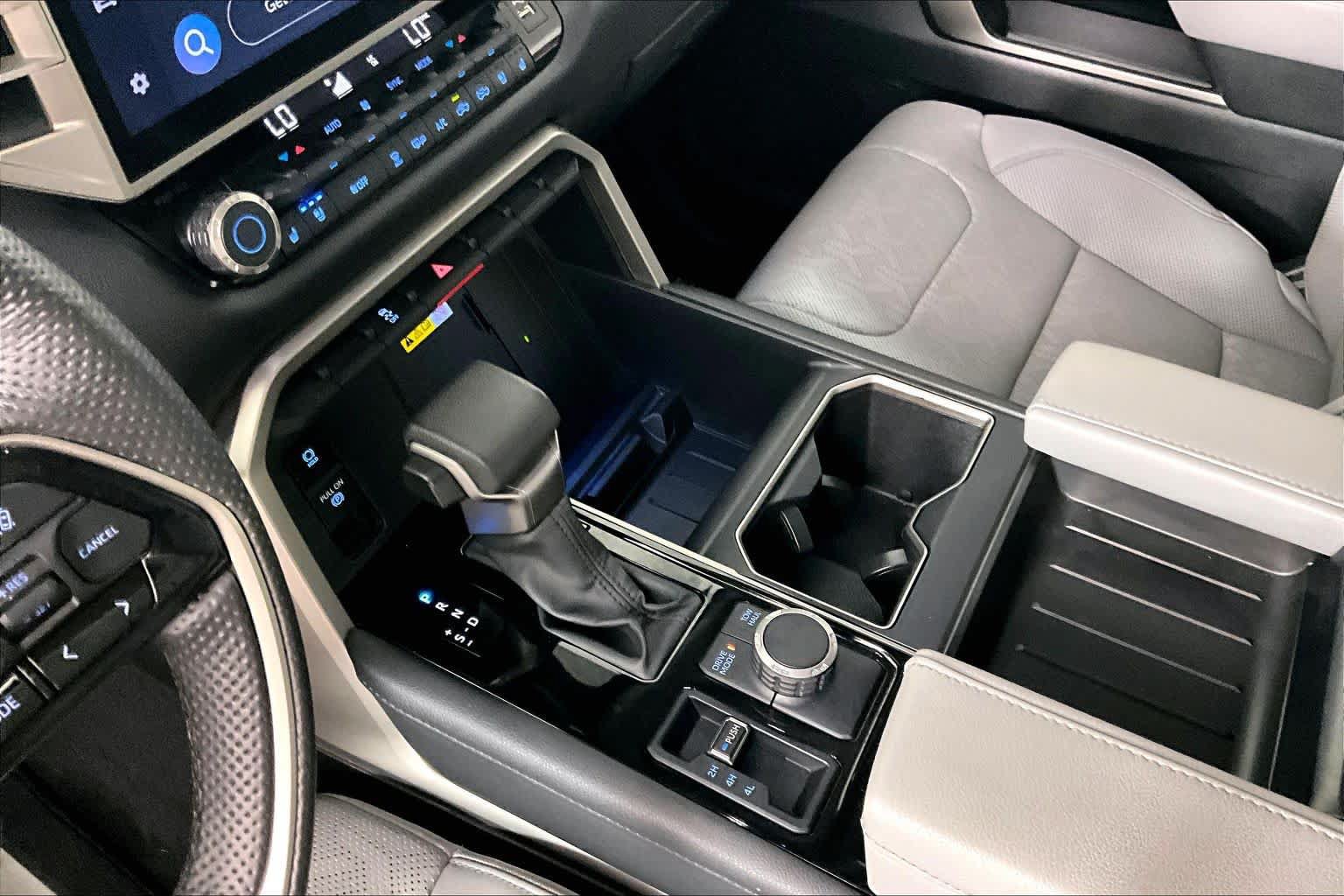 Used 2024 Toyota Tundra Limited w/ Power Package AWD/4WD image 15