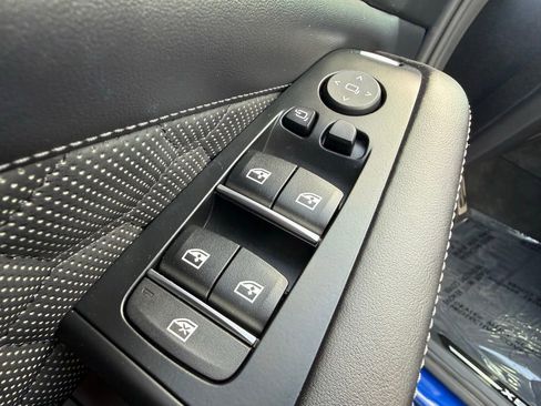 Used 2020 BMW X5 M Competition w/ Executive Package image 17