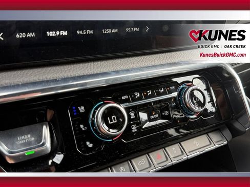 Used 2025 GMC Sierra 1500 Denali AWD/4WD image 28