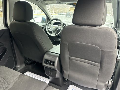 Used 2024 Chevrolet Equinox LT AWD/4WD image 24