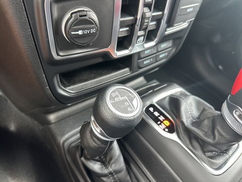 New 2025 Jeep Gladiator Sport image 65