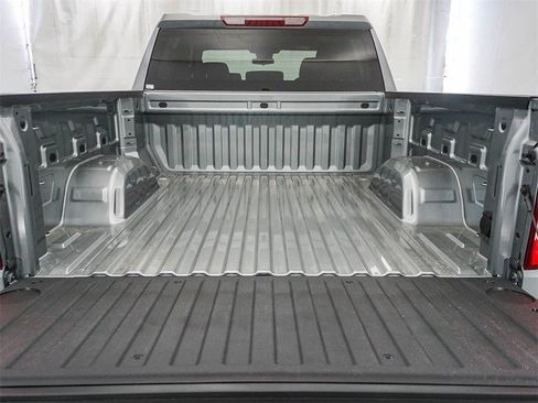 New 2026 Chevrolet Silverado 1500 LT image 12