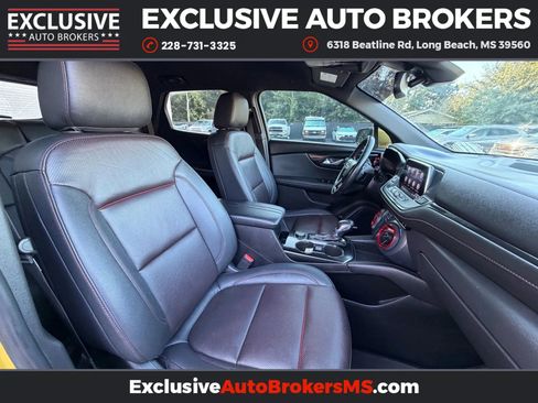 Used 2022 Chevrolet Blazer RS w/ Enhanced Convenience Package image 8