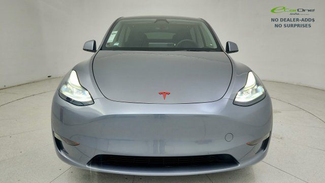 Used 2025 Tesla Model Y Long Range RWD image 74