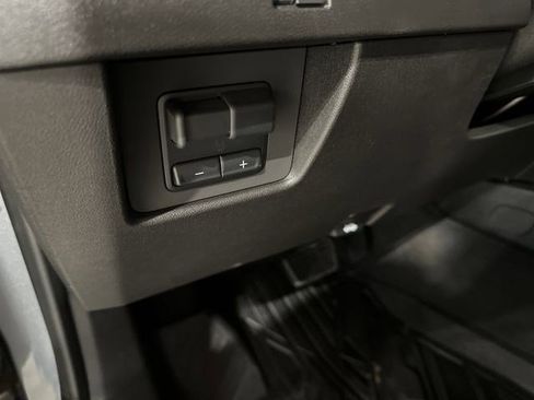 Used 2023 Chevrolet Colorado Z71 w/ Z71 Convenience Package 2 image 13