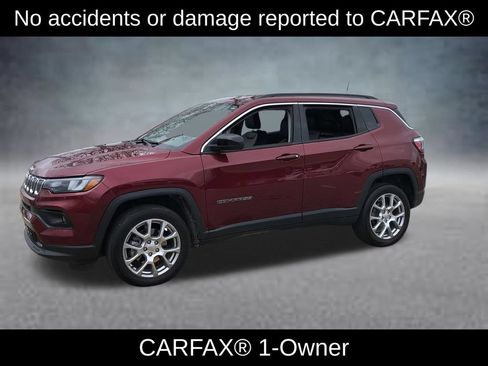 Certified 2022 Jeep Compass Latitude AWD/4WD image 2
