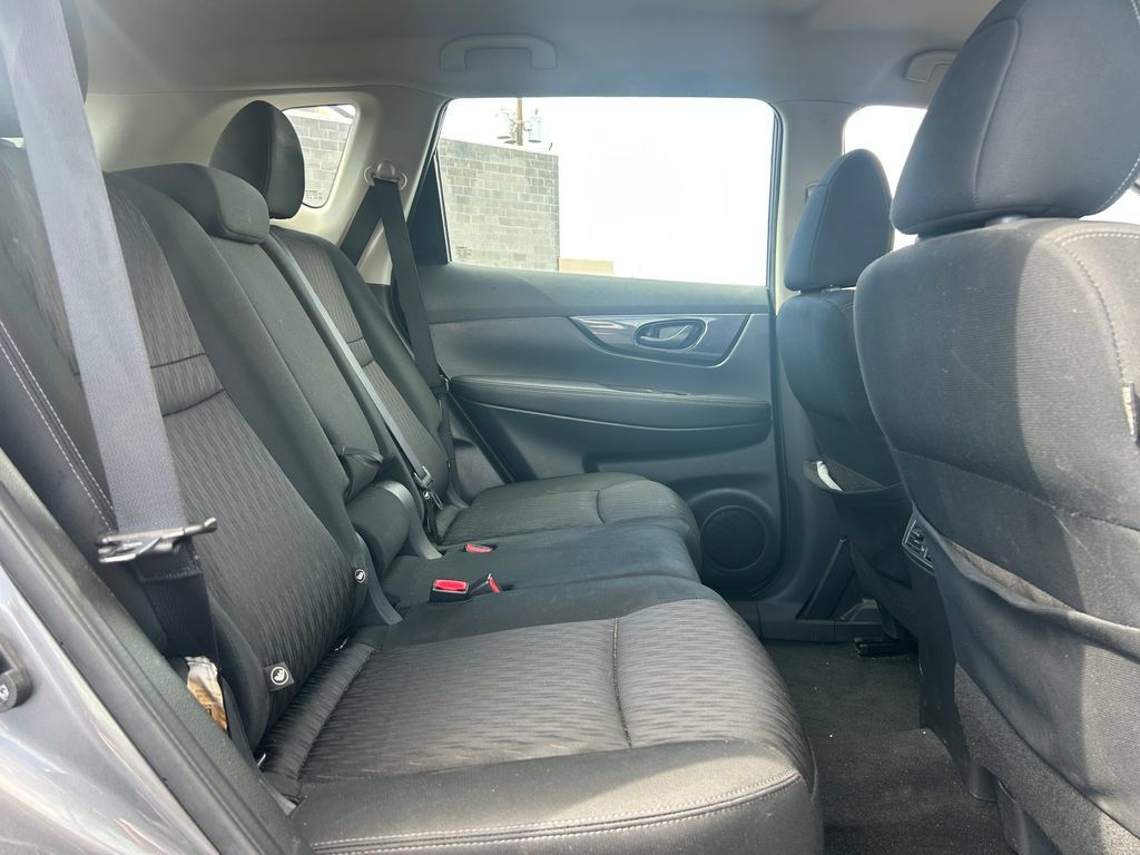 Used 2019 Nissan Rogue S AWD/4WD image 26