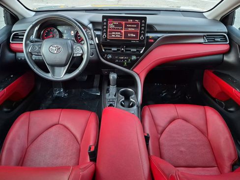Used 2022 Toyota Camry XSE FWD image 23