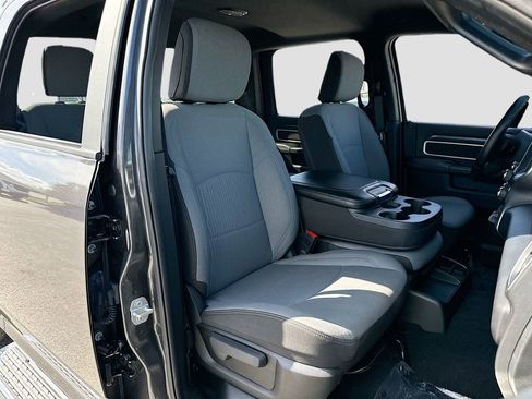 Used 2024 RAM 2500 Big Horn image 25