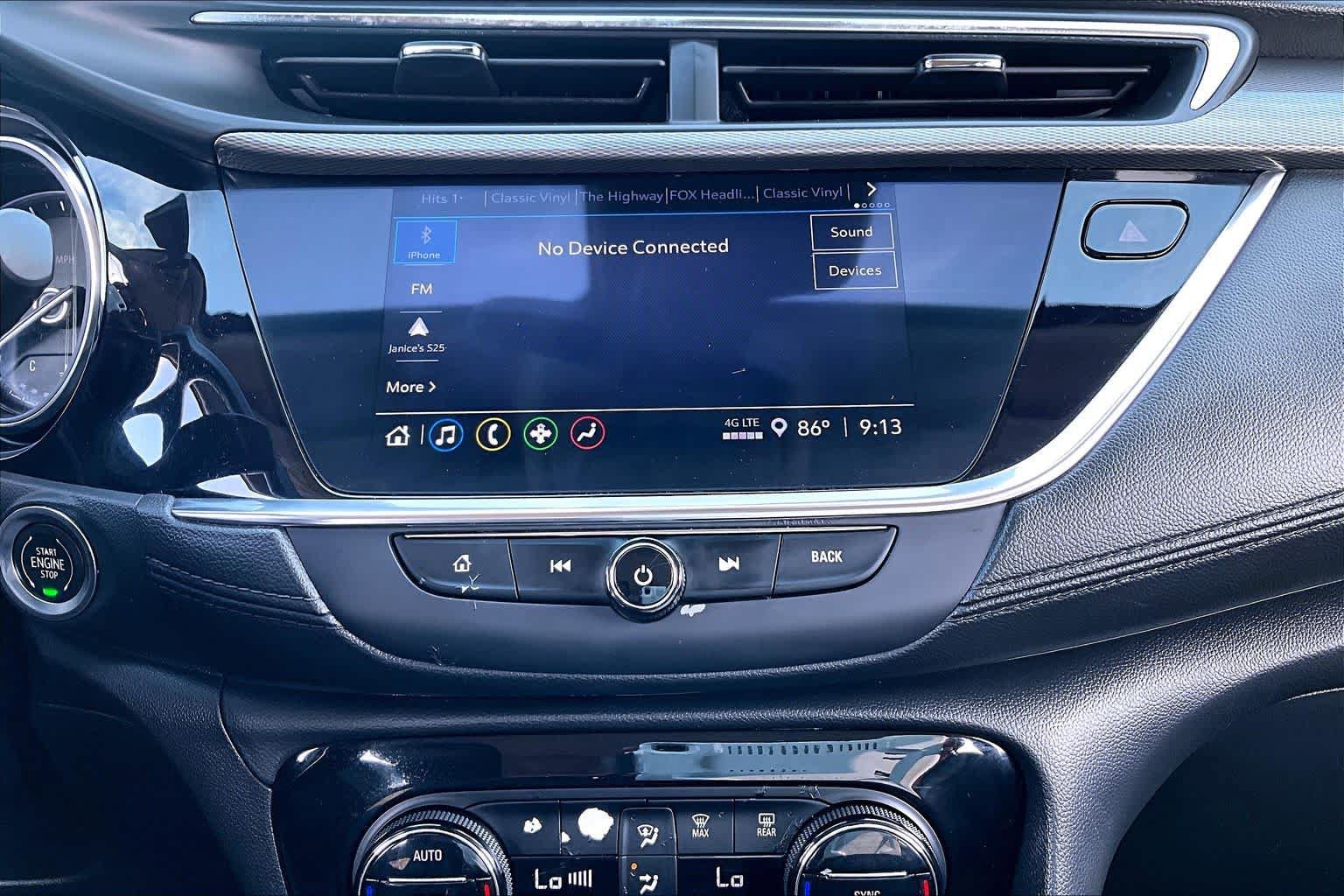 Used 2022 Buick Encore GX Select w/ Sport Touring Package FWD image 33