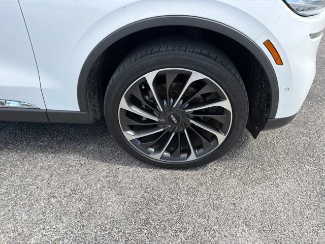 Certified 2020 Lincoln Aviator Reserve w/ Equipment Group 202A AWD/4WD image 9