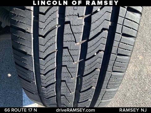 Used 2021 Lincoln Navigator Reserve w/ Luxury Package image 27