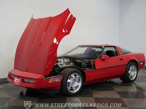 Used 1990 Chevrolet Corvette ZR-1 RWD image 39