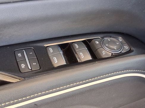 Used 2024 Cadillac Escalade Sport w/ Touring Package RWD image 18