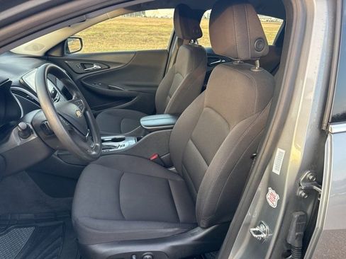 Used 2024 Chevrolet Malibu LT image 16