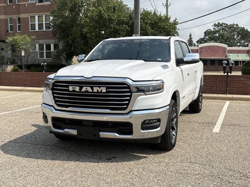 Used 2026 RAM 1500 Laramie AWD/4WD image 2