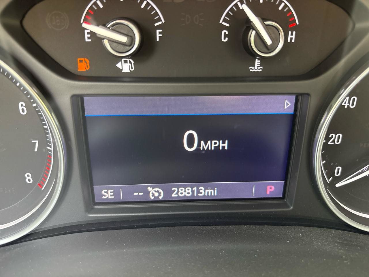 Used 2023 Buick Enclave Essence w/ Experience Buick Package FWD image 12
