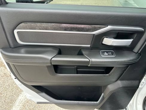 Certified 2024 RAM 2500 Big Horn AWD/4WD image 37