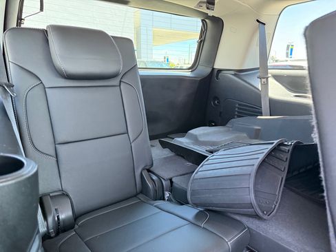 Used 2020 Chevrolet Tahoe LT w/ LT Midnight Edition RWD image 21