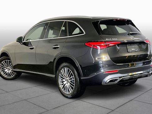 New 2026 Mercedes-Benz GLC 300 4MATIC image 3