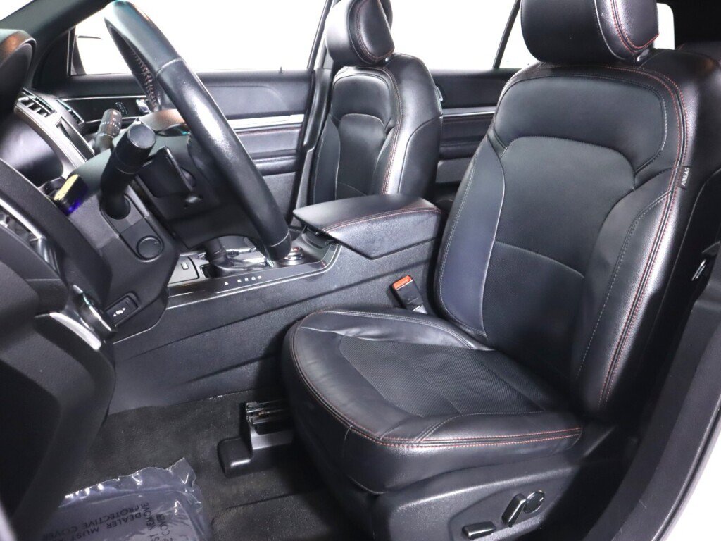 Used 2016 Ford Explorer Sport w/ Equipment Group 401A AWD/4WD image 33