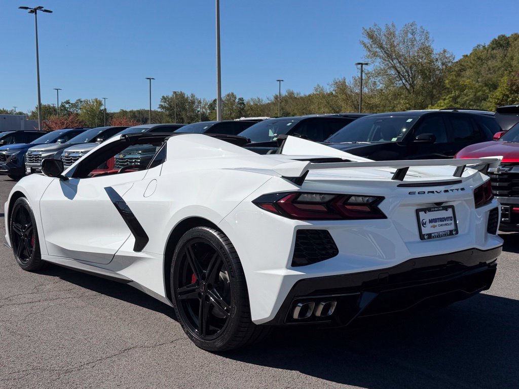 New 2026 Chevrolet Corvette Stingray Premium Conv w/ Z51 Performance Package RWD image 4