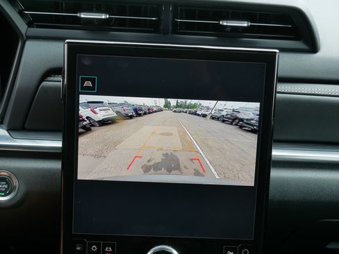Used 2025 GMC Terrain Elevation AWD/4WD image 27