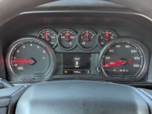 Used 2020 Chevrolet Silverado 1500 Custom w/ Custom Value Package image 24