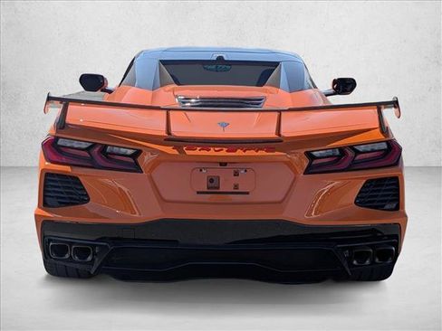 Used 2022 Chevrolet Corvette Stingray Premium Conv w/ Z51 Performance Package RWD image 6