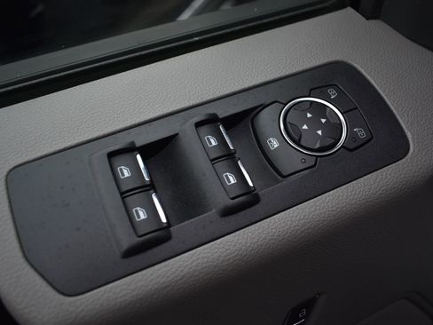 Certified 2017 Ford F150 XLT w/ Equipment Group 302A Luxury image 11