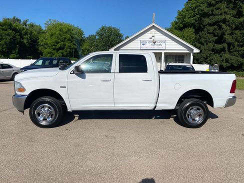 Used 2011 RAM 2500 ST w/ ST Popular Equipment Group image 2
