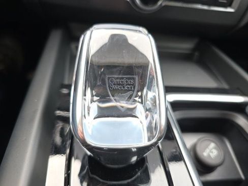 New 2026 Volvo XC60 B5 Plus w/ Climate Package AWD/4WD image 34