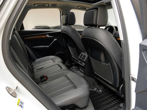 Used 2023 Audi Q5 2.0T Premium Plus w/ Premium Plus Package AWD/4WD image 40