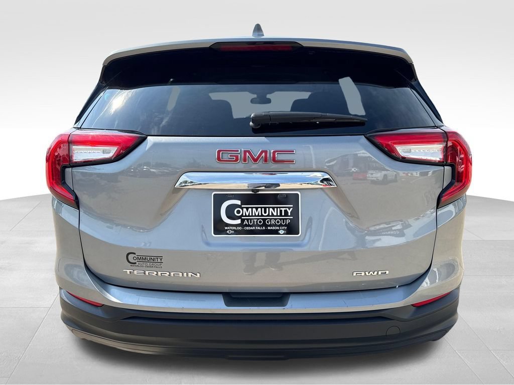 Certified 2024 GMC Terrain SLE AWD/4WD image 4