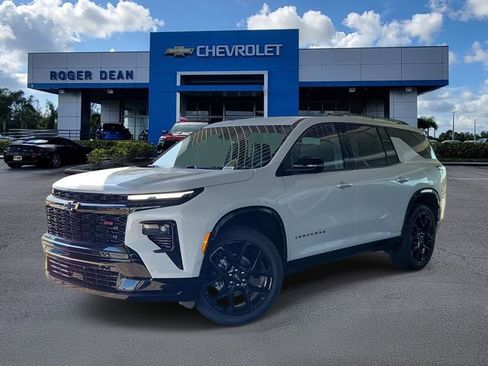 New 2026 Chevrolet Traverse RS w/ LPO, Floor Liner Package image 1