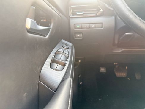 New 2025 Nissan Sentra SV image 24