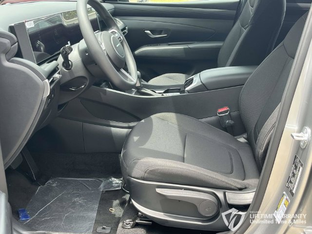 New 2026 Hyundai Tucson SE w/ Tow & Go Package FWD image 10