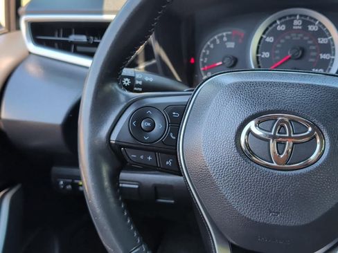 Used 2022 Toyota Corolla SE FWD image 19