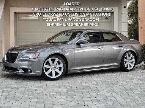 Used 2012 Chrysler 300 SRT8 w/ 19-Premium Speaker Group image 1