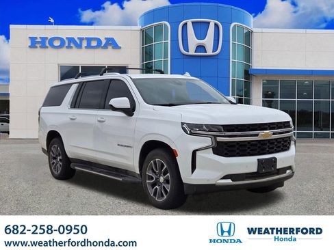 Used 2021 Chevrolet Suburban LS w/ Driver Alert Package image 1