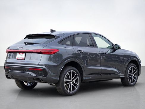New 2026 Audi Q5 Premium Plus AWD/4WD image 6