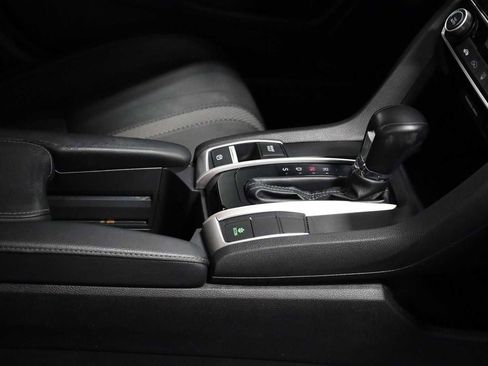 Used 2019 Honda Civic Sport image 19