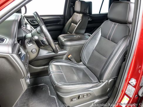 Used 2021 Chevrolet Tahoe RST w/ Luxury Package AWD/4WD image 9