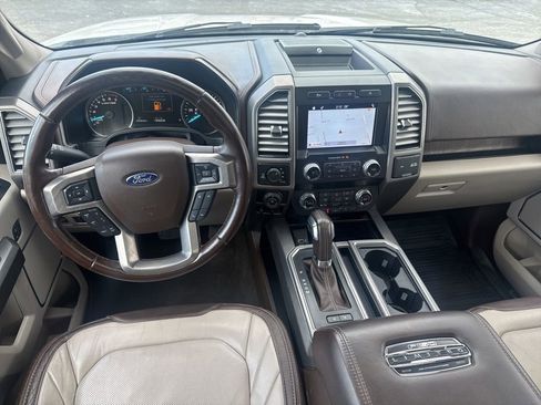 Used 2019 Ford F150 Limited image 3