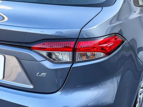 Certified 2025 Toyota Corolla LE FWD image 8