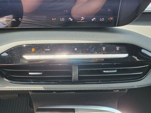 New 2026 Buick Enclave Sport Touring w/ Super Cruise Package FWD image 31