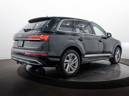 Certified 2023 Audi Q7 3.0T Premium w/ Convenience Package AWD/4WD image 4