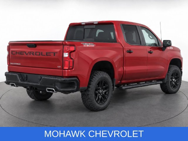 Used 2023 Chevrolet Silverado 1500 LT Trail Boss w/ LT Trail Boss Premium Package AWD/4WD image 5
